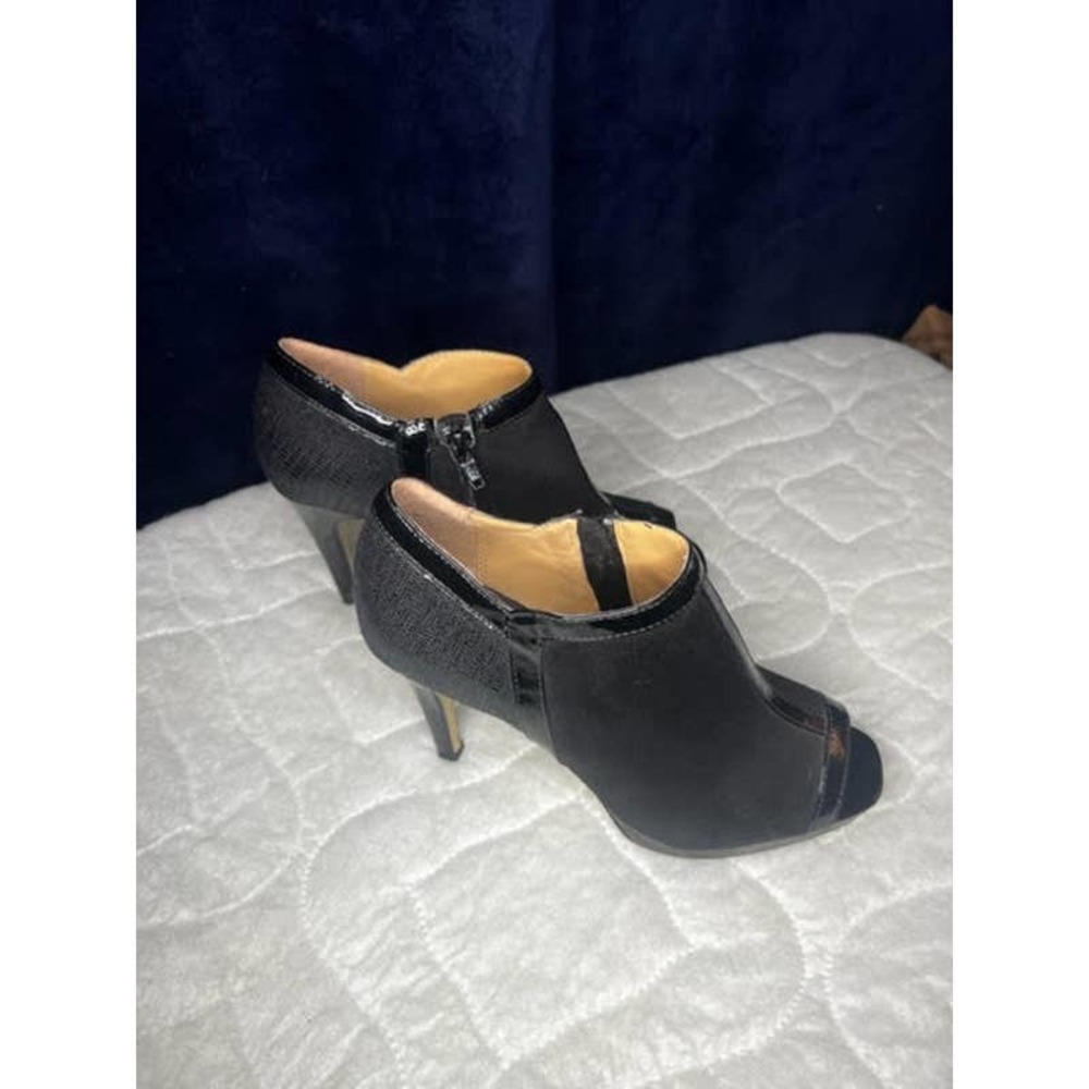 CATO Black Heels Open Toe Bootie Faux Suede Textured Heel Side Zip Sz. 7